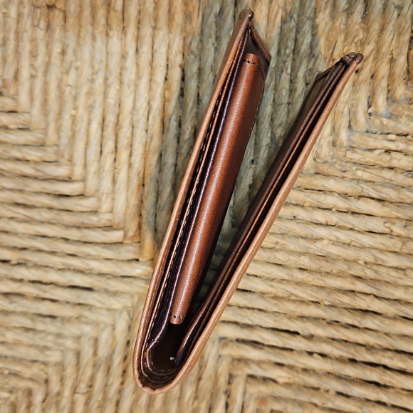 BOSCA Caddler Men's "Old Leather" Bifold Wallet w/Coin Pocket-Cognac-Vintage - Picture 12 of 12